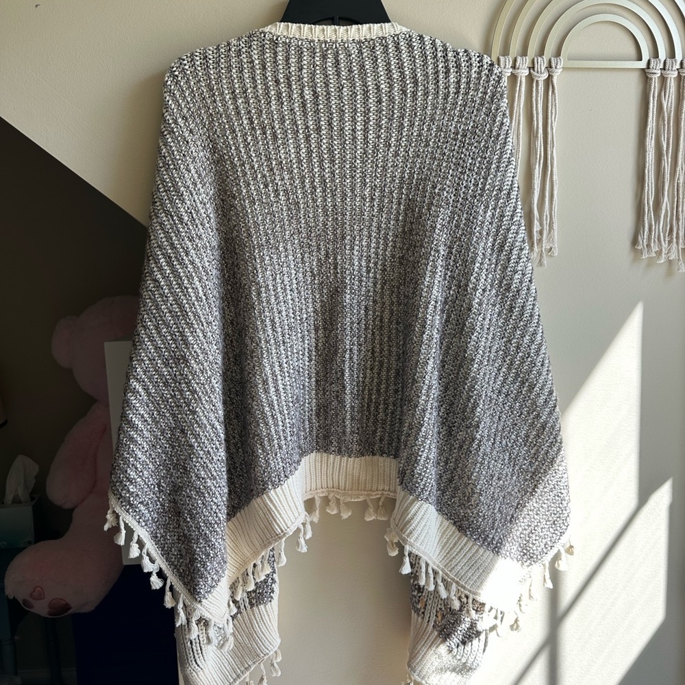 Anthropologie Black and Cream Knit Poncho - Picture 9 of 13